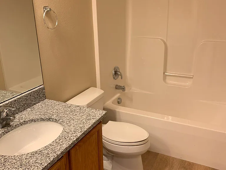 6789 W Oak Park Ln — Photo 9