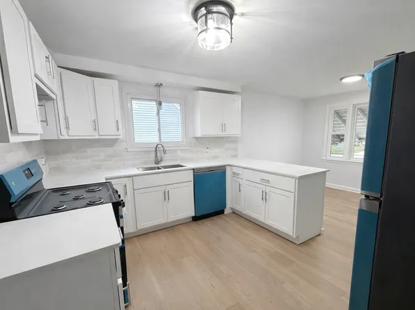 187 Brookside Dr, Buffalo, NY