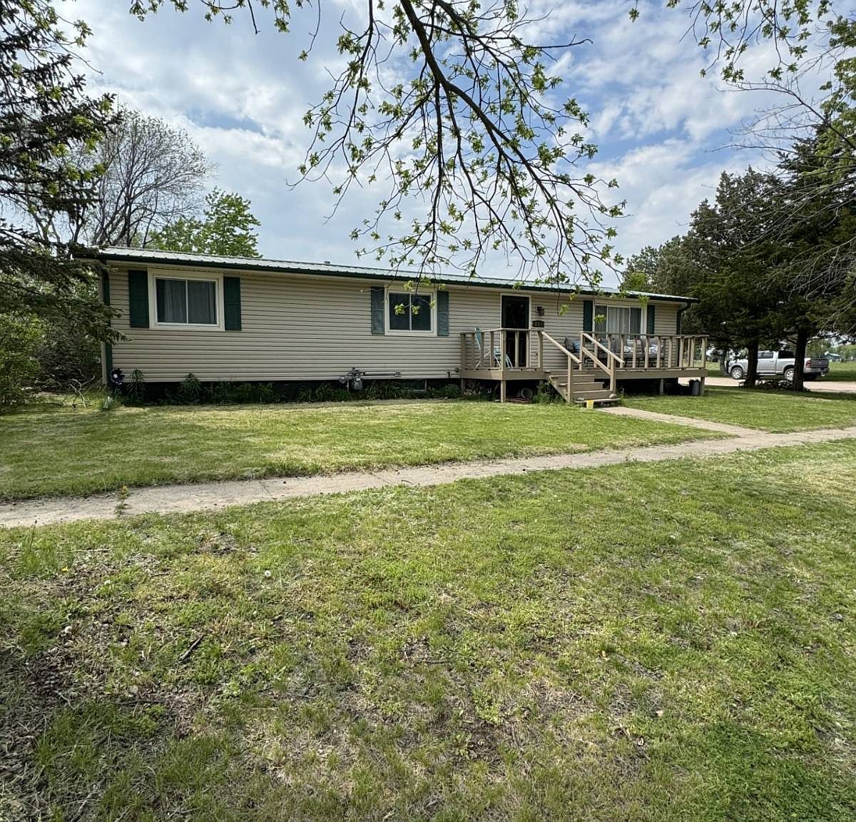 321 N Madison St, Oneill, NE 68763 MLS 11282110 Zillow
