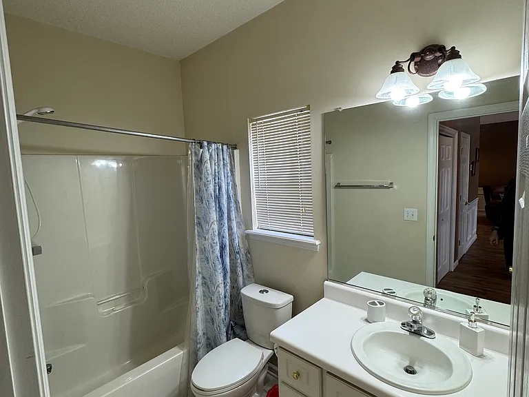 225 Spring Oak Ln — Photo 12