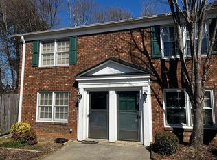 1 Hartsville Dr APT 15, Taylors, SC 29687