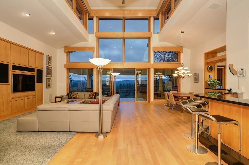 15080 Grand Knoll Drive 4