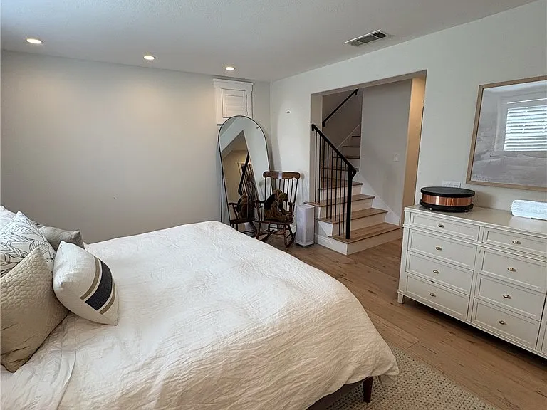 9 Ivy Gate Ln — Photo 6