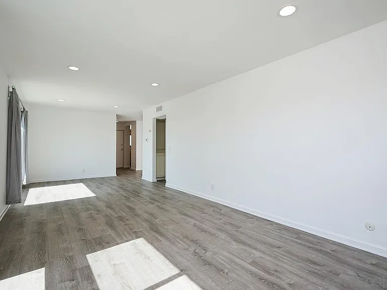 540 Hawthorn St #3A — Photo 14