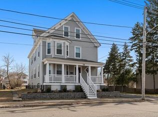 38 King St, Peabody, MA 01960