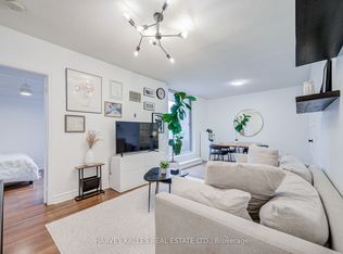 5 Rosehill Ave #910, Toronto, ON M4T 3A6