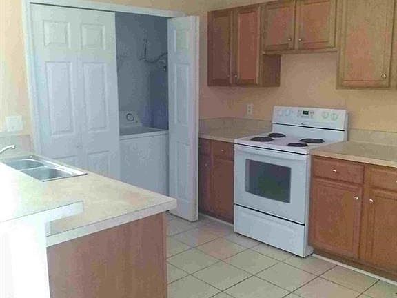 4th image of 4564 Golfview Blvd #4566