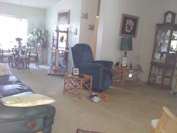 3rd image of 103 Rhine Dr