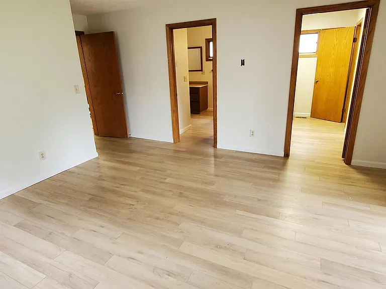 710 S Sheridan St — Photo 9