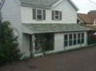 26 Derby St, Wilkes Barre, PA 18702