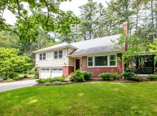 17 Meadowbrook Rd, Brunswick, ME 04011
