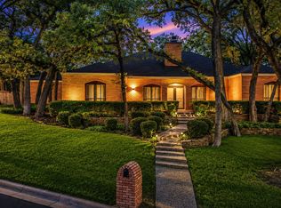 1205 Riverview Dr, Arlington, TX 76012