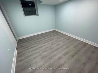 35 Brockman Cres, Ajax, ON L1T 4B3