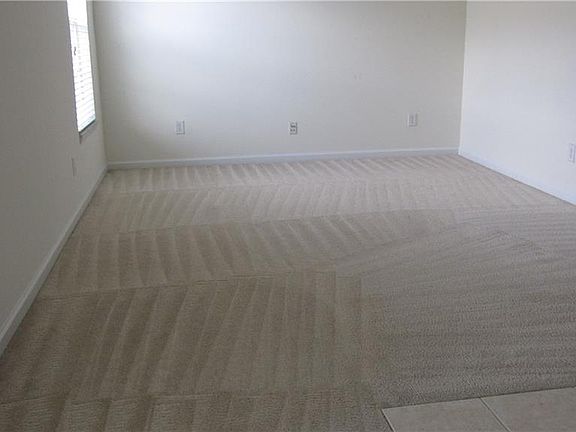 5th image of 1333 Flagstone Ave #B