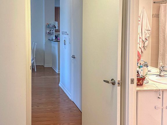 2nd image of 300 Bloor St E #2809