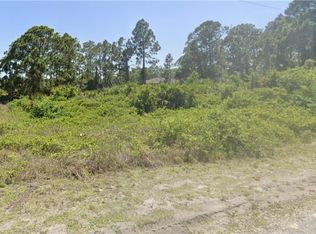 732 Foxtail St E, Lehigh Acres, FL 33974
