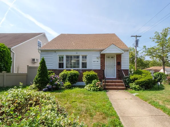 25704 145th Ave, Jamaica, NY 11422