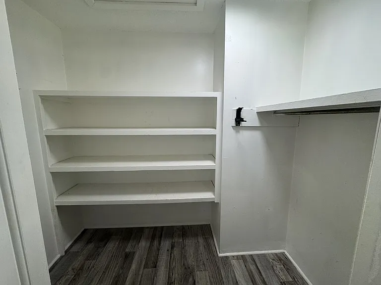 101 Santree Dr #206 — Photo 5
