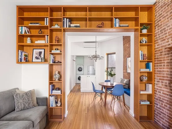 798 President St APT 4-R, Brooklyn, NY 11215