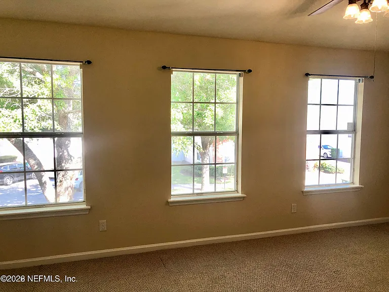 5749 Parkstone Crossing Dr — Photo 15