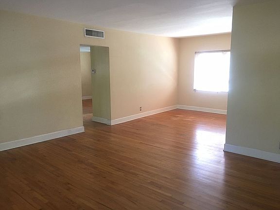 Hardwood floors throughout t