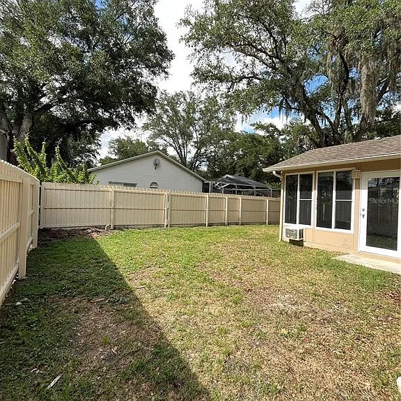 9318 Heritage Oak Ct — Photo 46