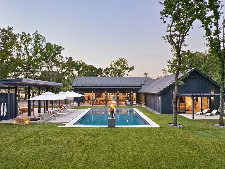 Fisher Ln — Photo 1