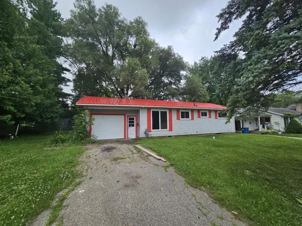 317 W Osceola Ave, Reed City, MI 49677