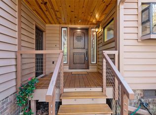 8970 Saint Croix Ln, Charlotte, NC 28277