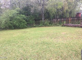 1433 Hendricks St, Columbia, MS 39429