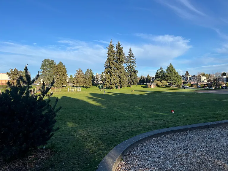 Nearby Soundview Park has a playground, tennis/pickleball courts, baseball fields, soccer fields and open areas.