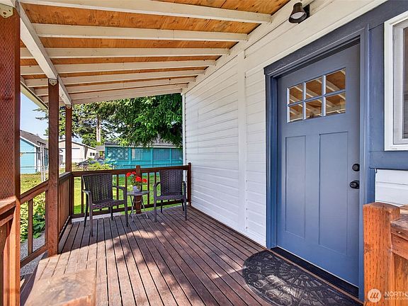 5th image of 902 Fidalgo Street