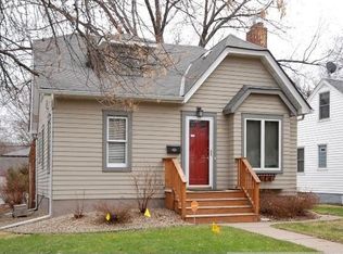 2750 Zenith Ave N, Robbinsdale, MN 55422