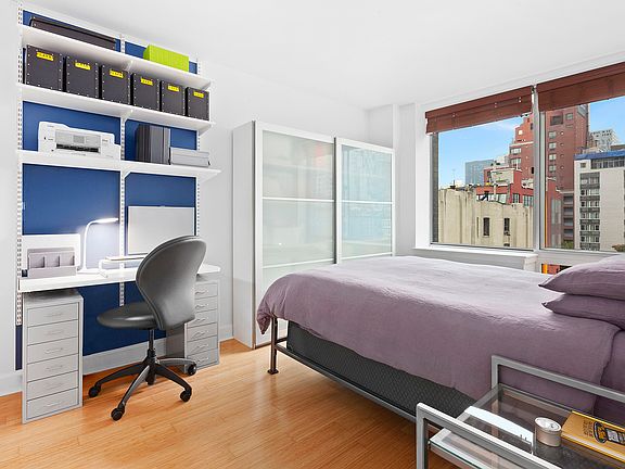 5th image of 505 W 47th St #6FN