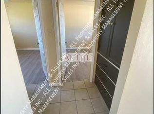 1700 Lincoln St APT 5, Bakersfield, CA 93305