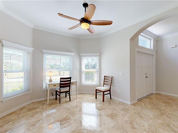 3rd image of 2348 NW 35th Ave