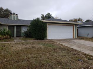 8919 La Haya Dr, Elk Grove, CA 95624