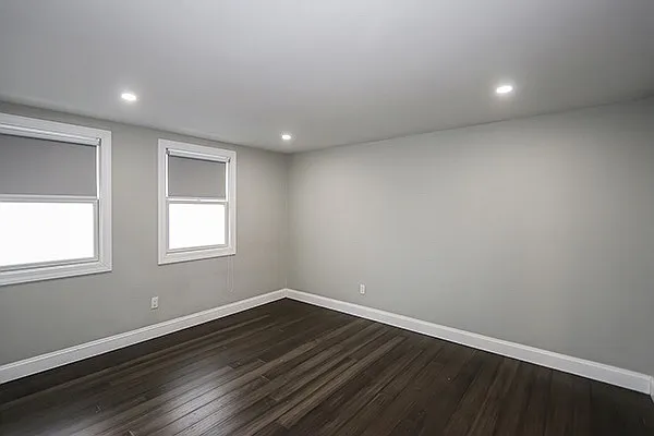 335 Gillette St — Photo 7