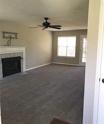 4th image of 9033 Long Picket Ct