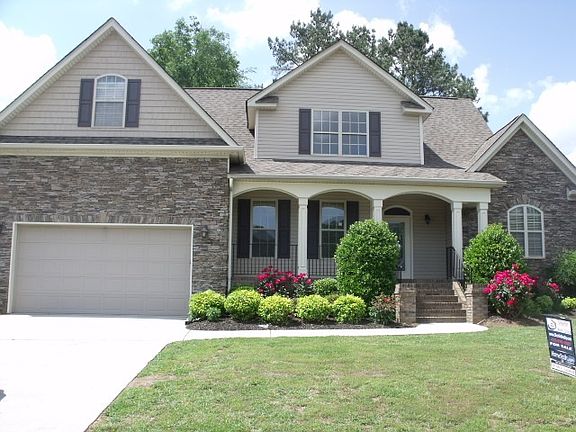 4th image of 300 Thoroughbred Dr NW
