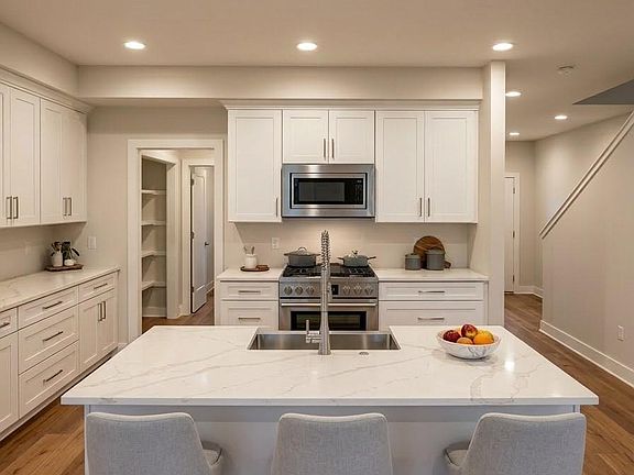 4th image of 13711 New Shiloh Rd