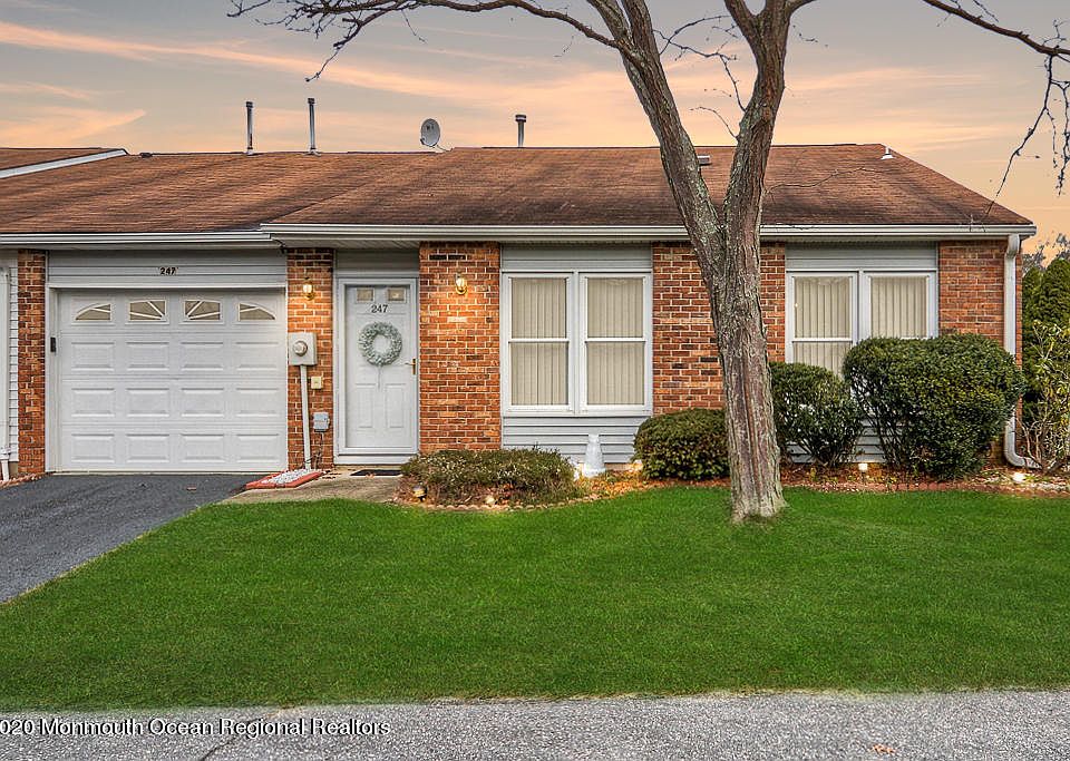1st image of 247 Martine Way #1000