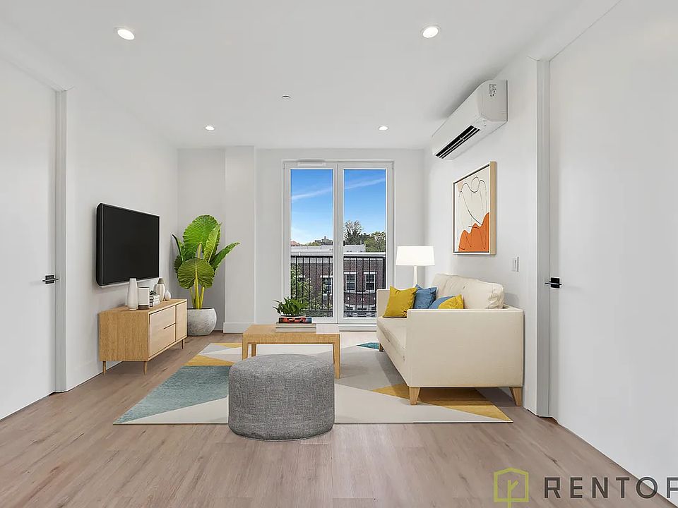 1st image of 2175 Bergen St #617
