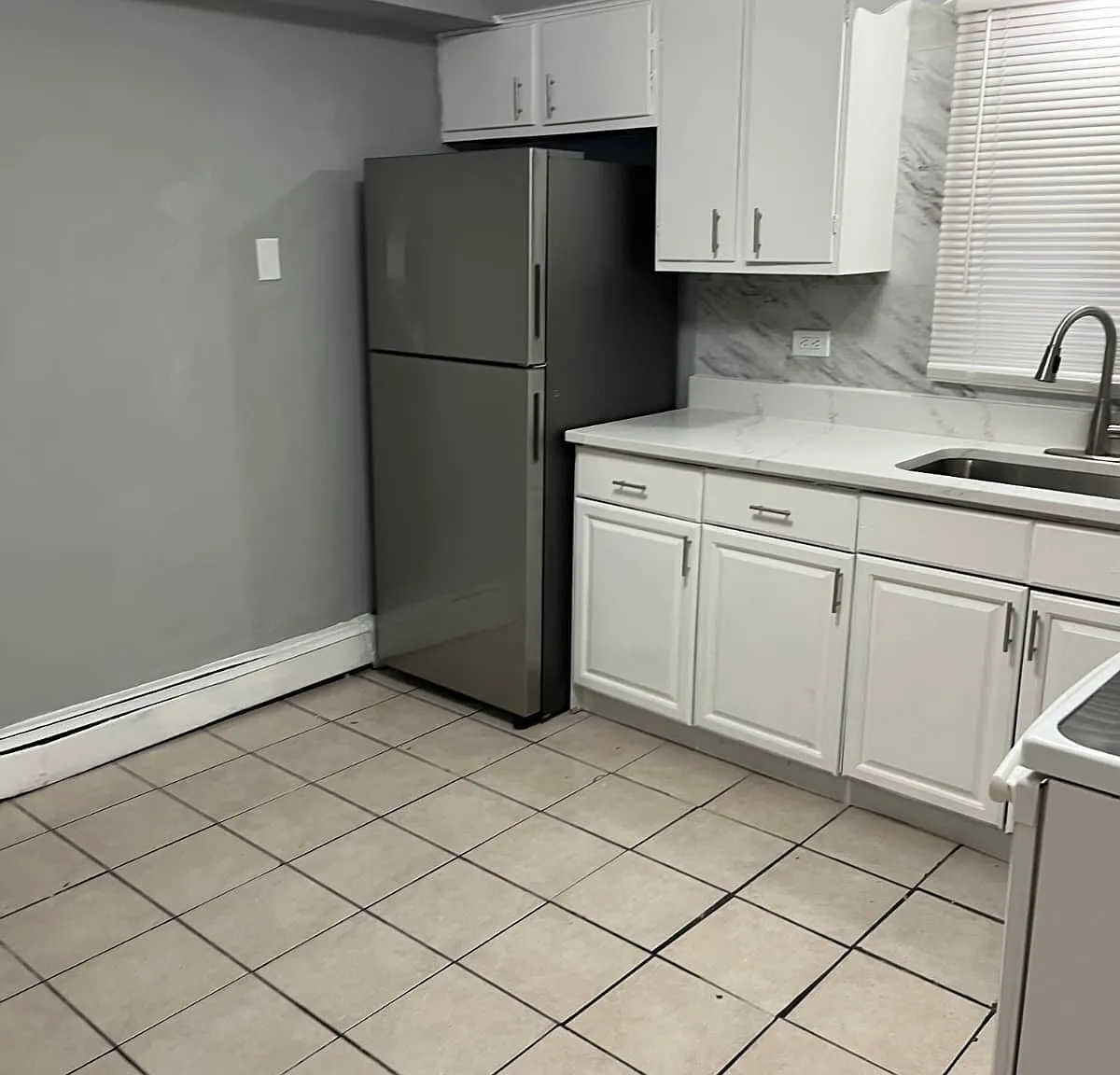 2 bed, 900 sqft, $1,899 — Photo 4
