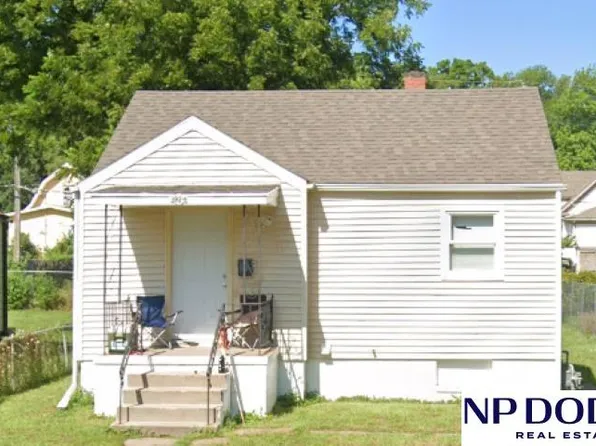 3924 N 37th St, Omaha, NE 68111