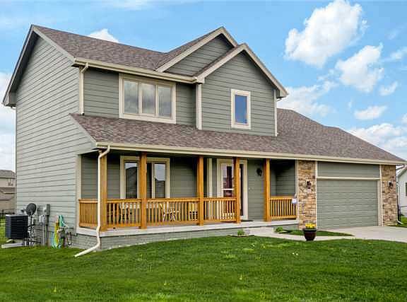 2nd image of 2506 NW Summit Ct