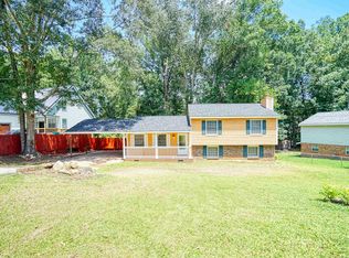 989 Salisbury Trl, Riverdale, GA 30296