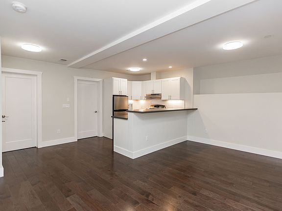 3rd image of 1445 Mason St APT 12