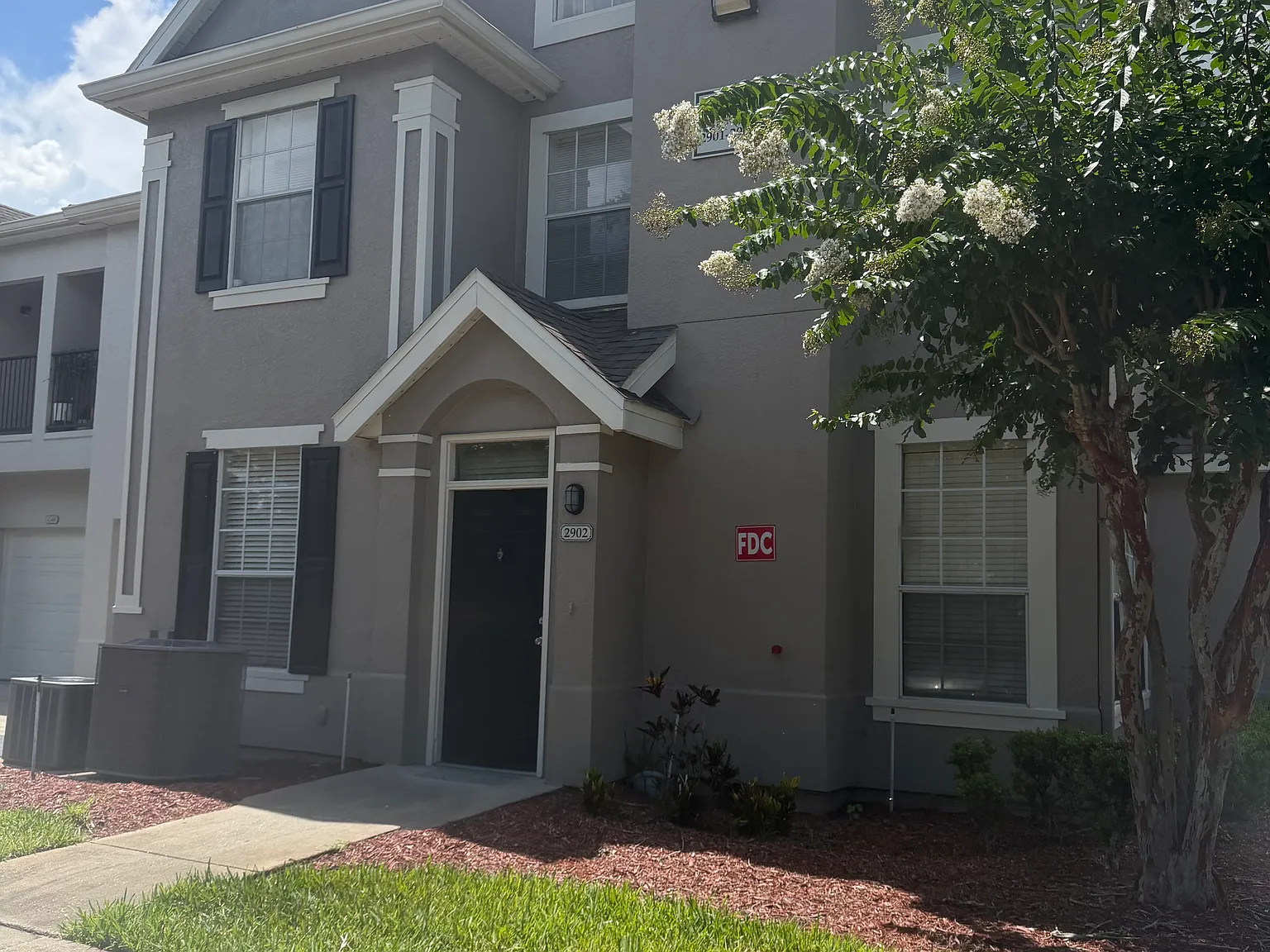 1 bed, 776 sqft, $1,550 — Photo 2