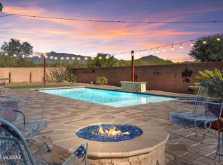 14282 E Hub Dr, Vail, AZ 85641